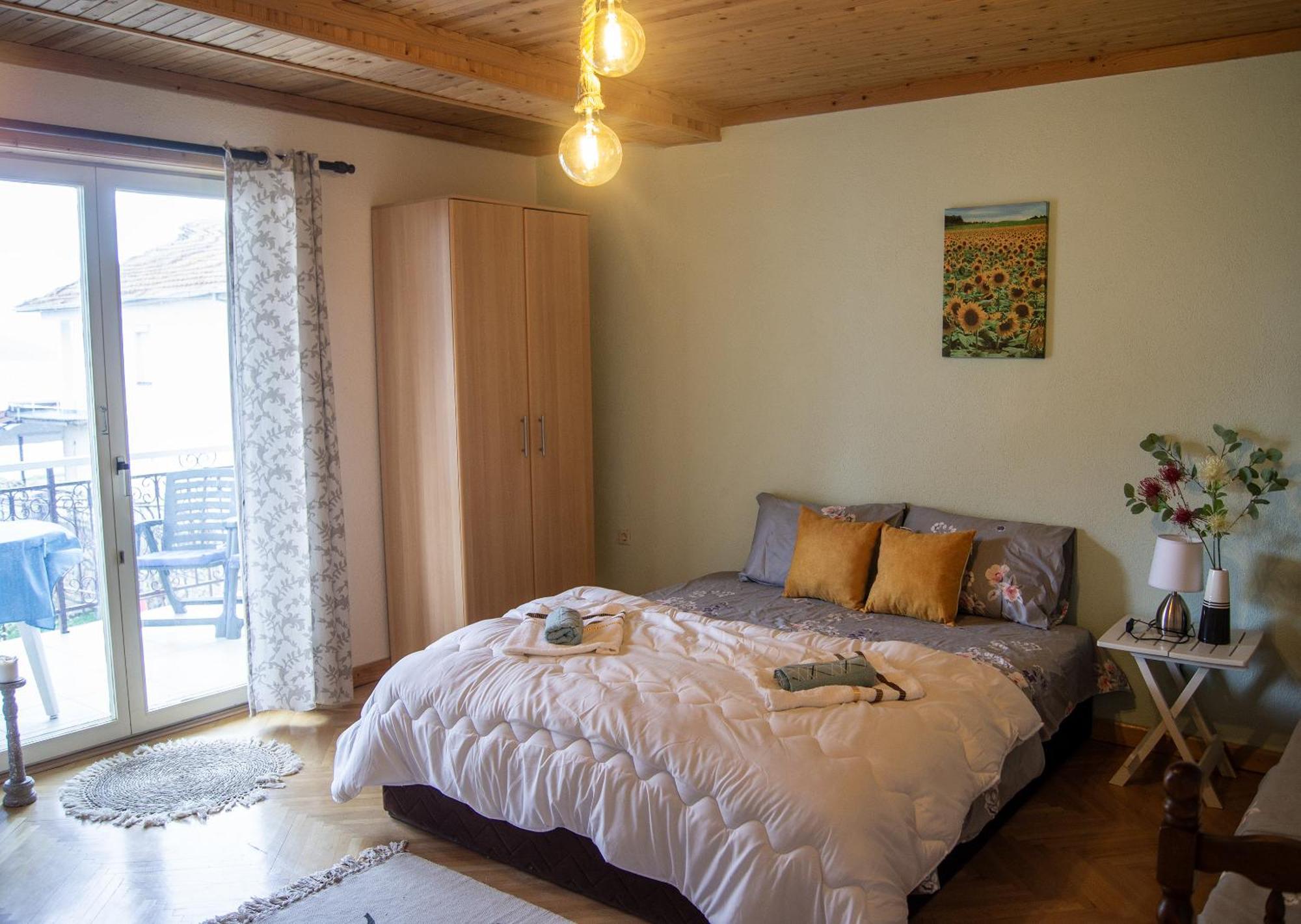 Villa Lakeview Paradise Пештані Екстер'єр фото